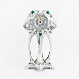 Zinn Art Nouveau Uhr Myrte
