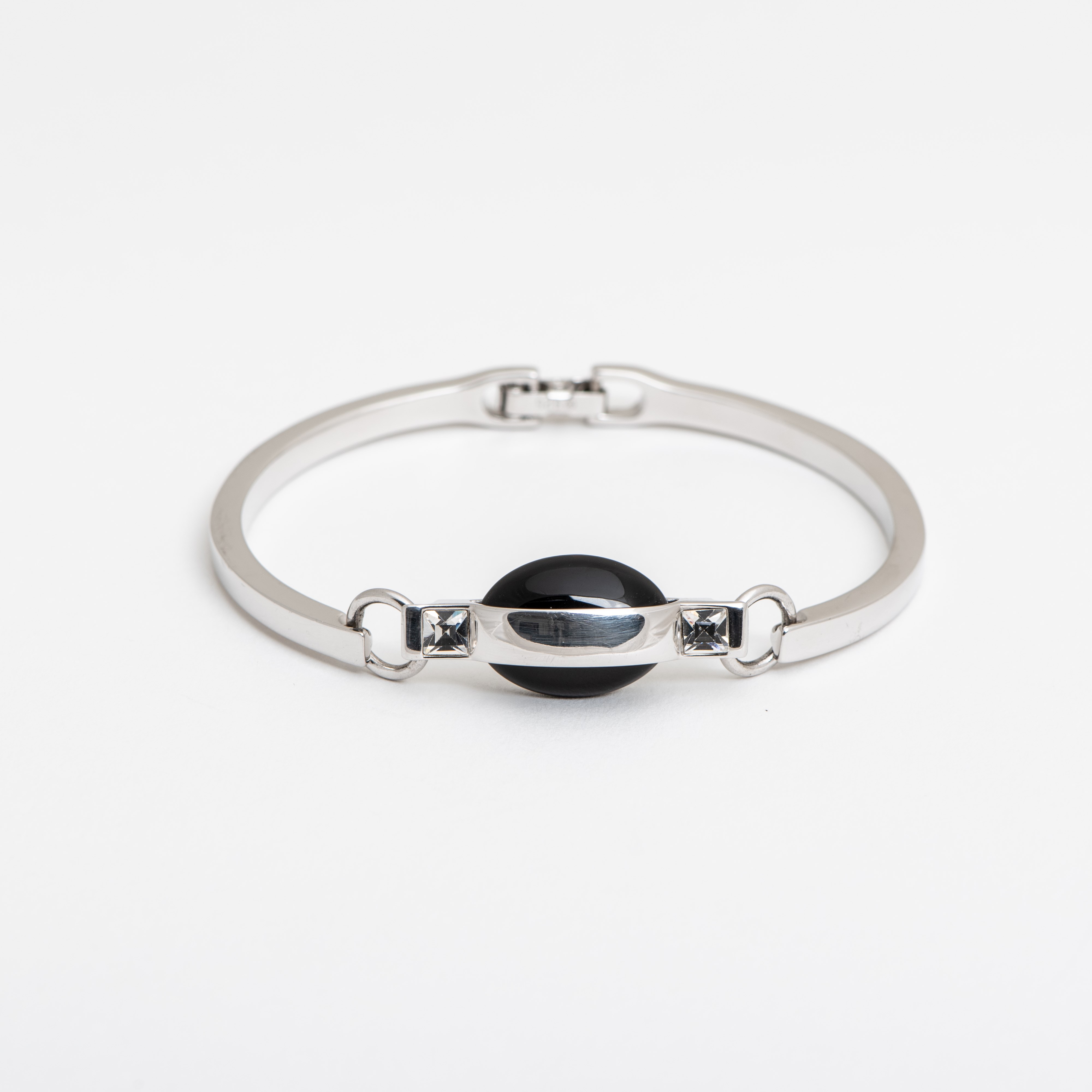 Ovaleri Armreif mit Onyx