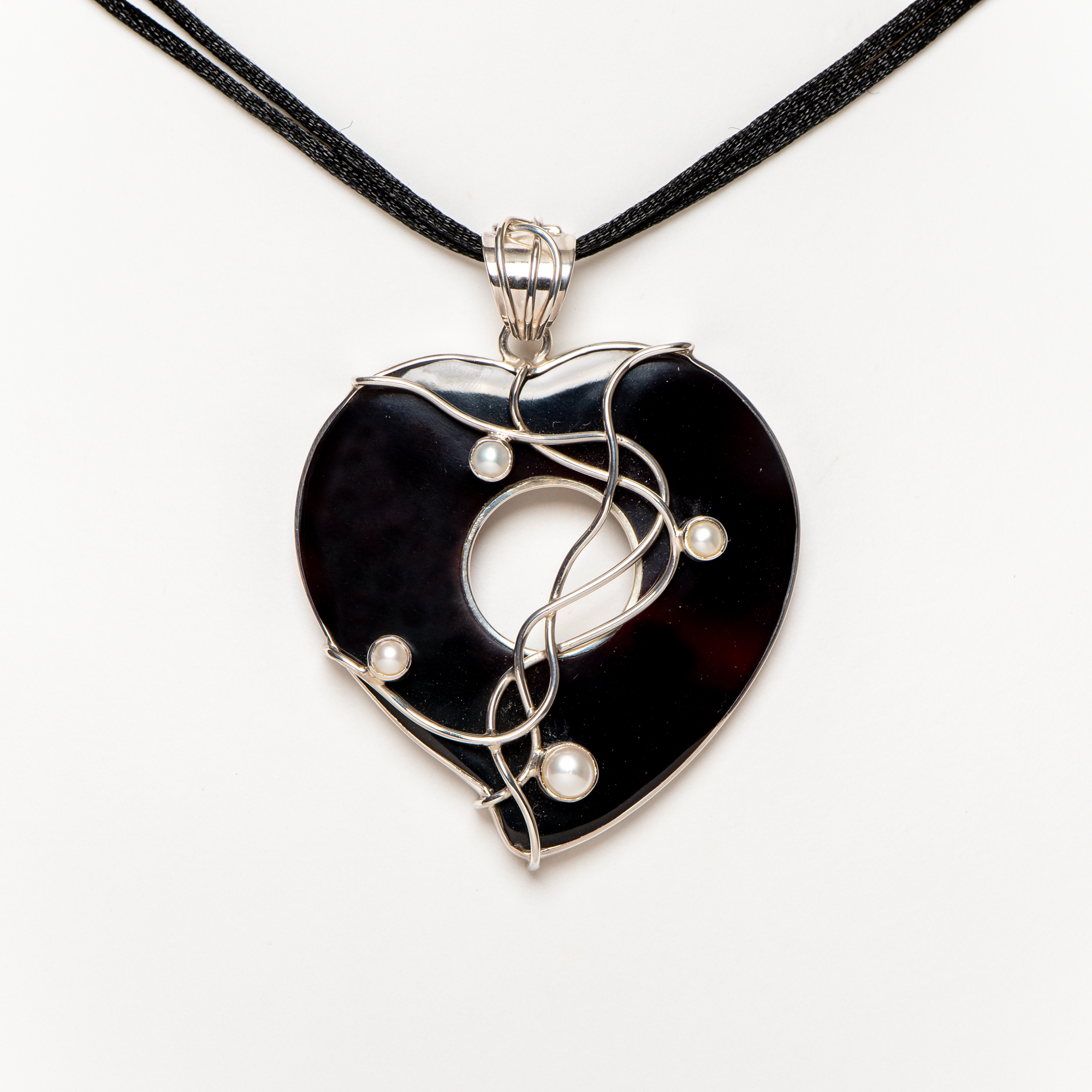 Silberne Halskette Black Pearl