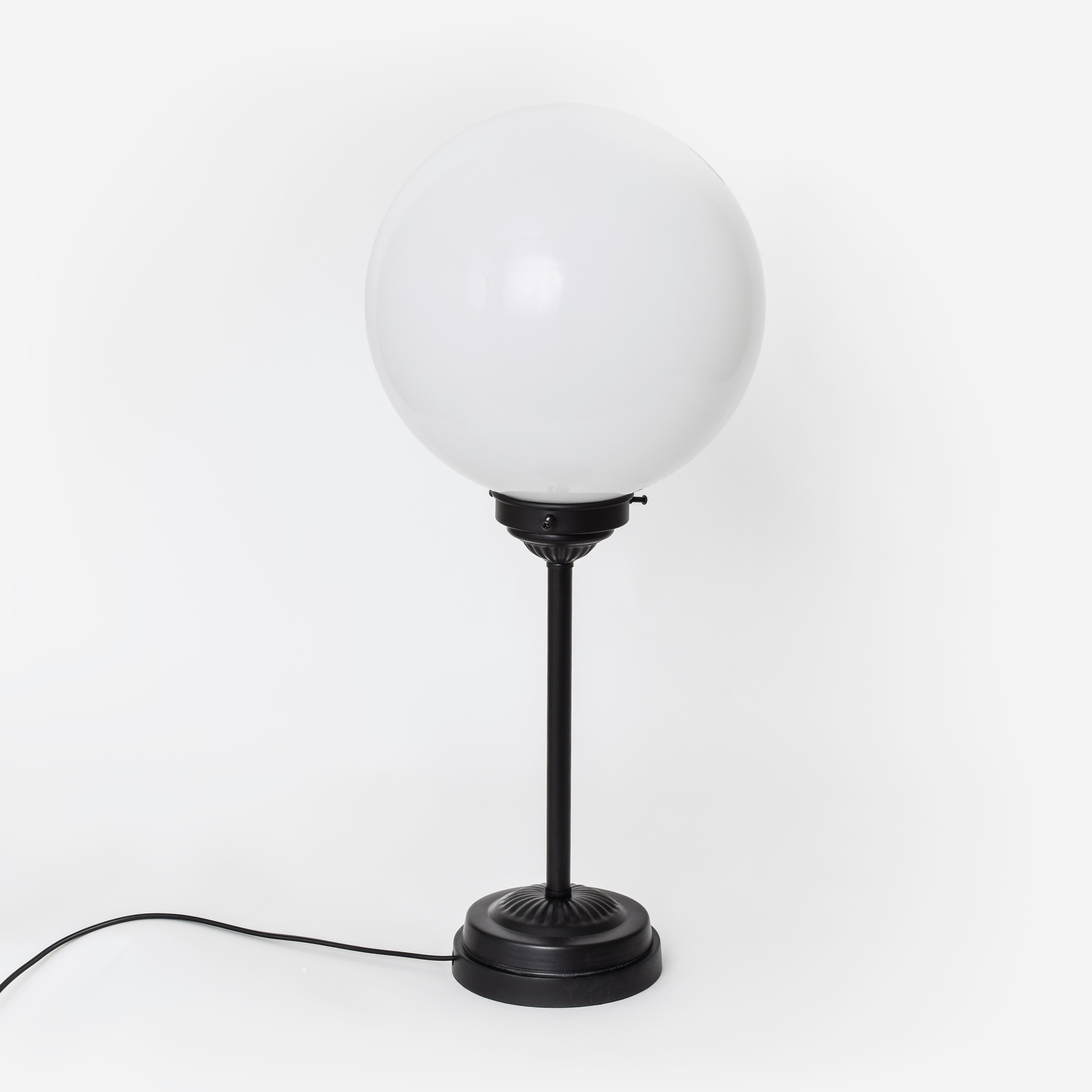 Tischlampe Slim Globe Ø 25 Moonlight 