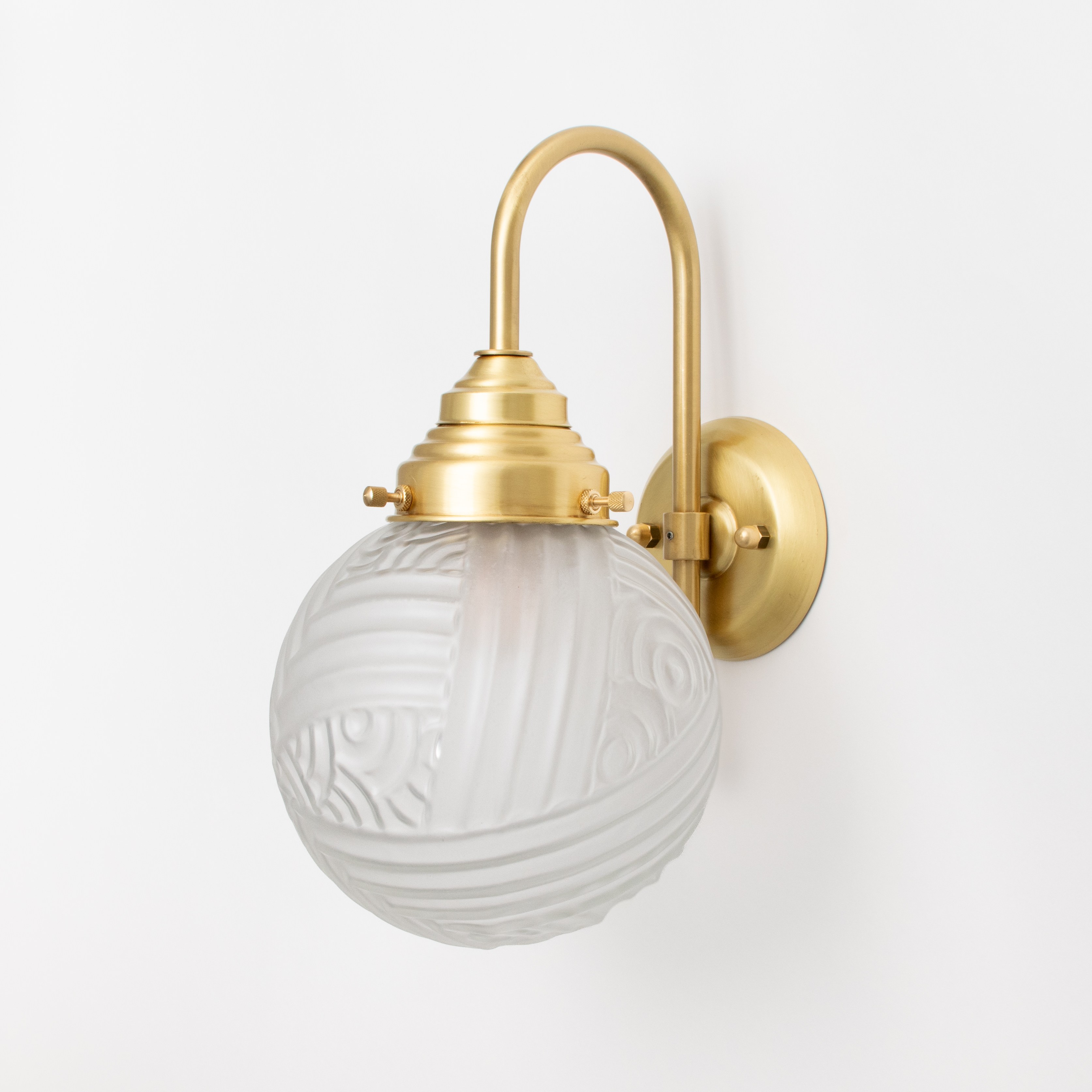 Wandleuchte Nouveau Romance Meander Messing