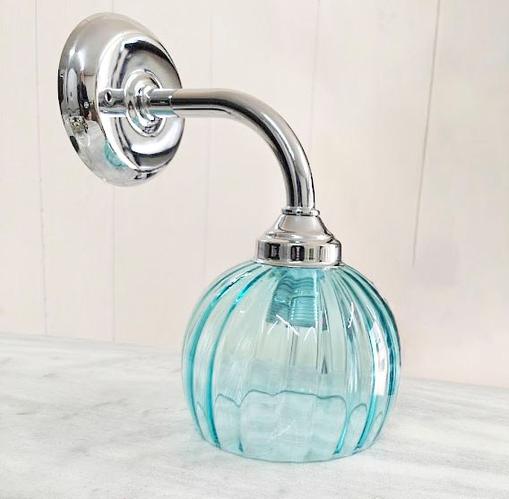 Wandleuchte Calabash Blue Ø 13 Curve Chrome