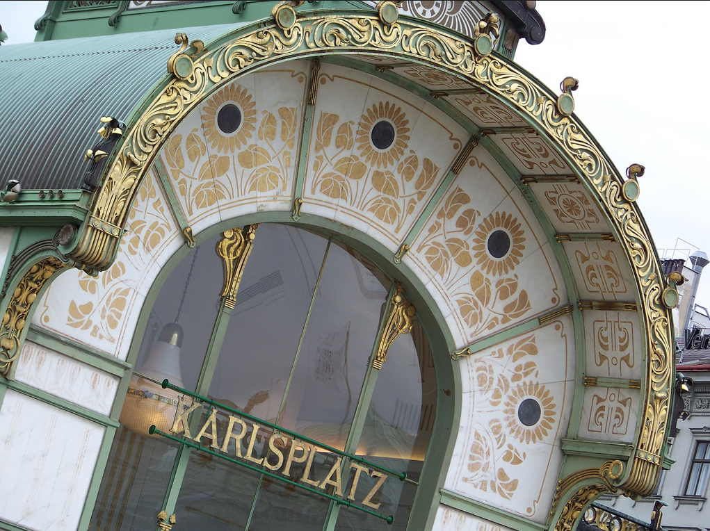 Einem authentischen Modell in der Halle der Karlsplatzer Stadtbahnstation, einer ehemaligen Station der Wiener Stadtbahn.
